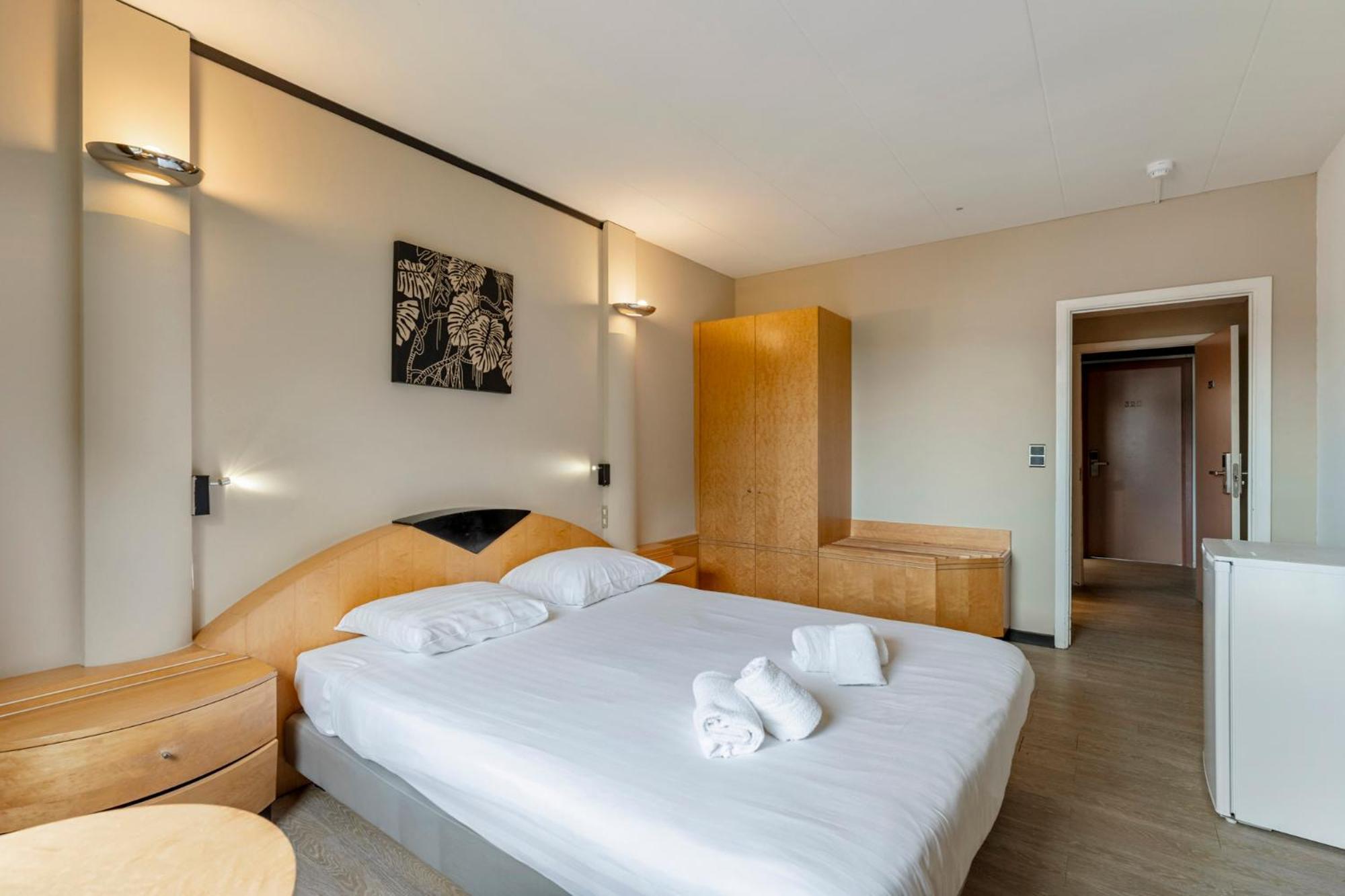 Sleep & Go Brussels South Hotel Waterloo Exterior foto